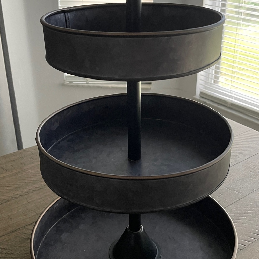 Threshold™ 3 Tier Serving Tray With Brass Border Black